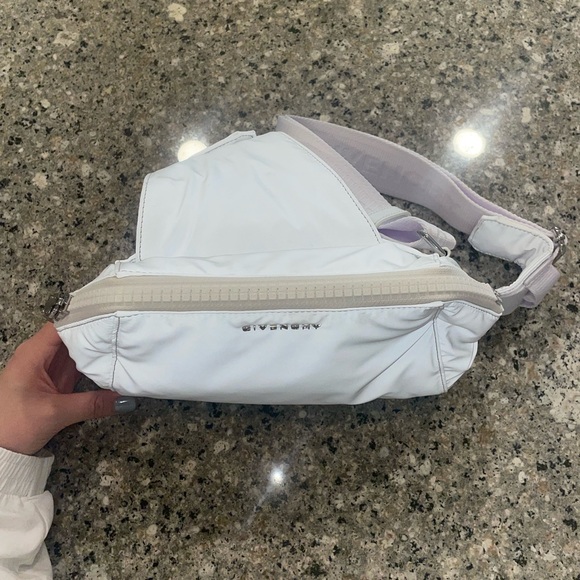 Givenchy Antigona Crossbody Bag in Nylon - Picture 6 of 16